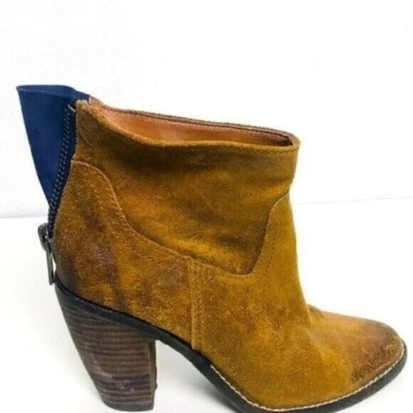 Dolce Vita womans brown distressed suede heeled boos 6 BoxÑ - Picture 4 of 6